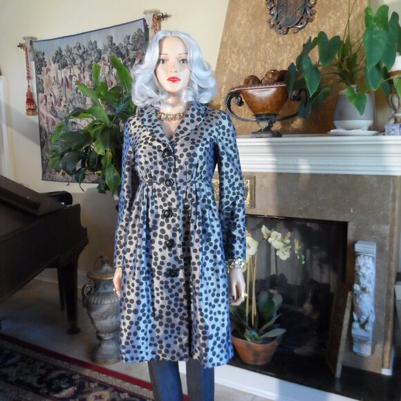 New Moschino CheapandChic Gold/Black Print 100% Silk Front Button Coat Size 4 - Picture 1 of 16